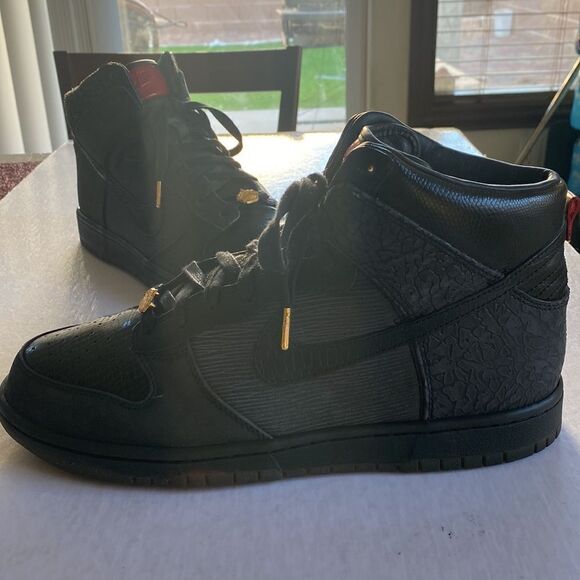 NIKE Men’s Dunk High “Mighty Crown” 2011 Style# 503766-001 Size 10.5
